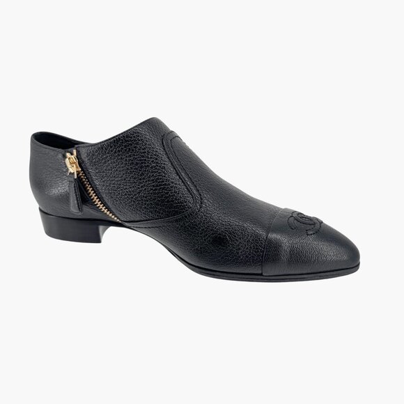 Chanel CC Black Leather Cap Toe Western Ankle Booties Oxfords Size 38.5 US 7.5-8 - Picture 11 of 14